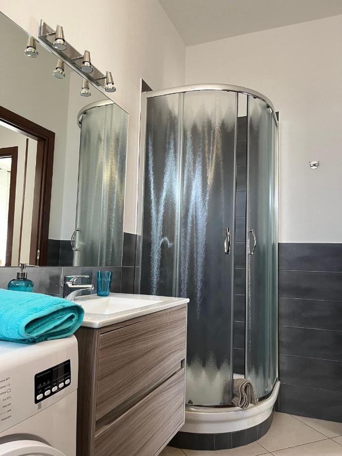 Appartamenti Azzurro Smeraldo Сестри Леванте Екстериор снимка