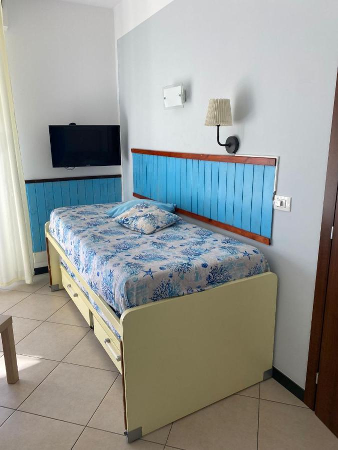 Appartamenti Azzurro Smeraldo Сестри Леванте Екстериор снимка
