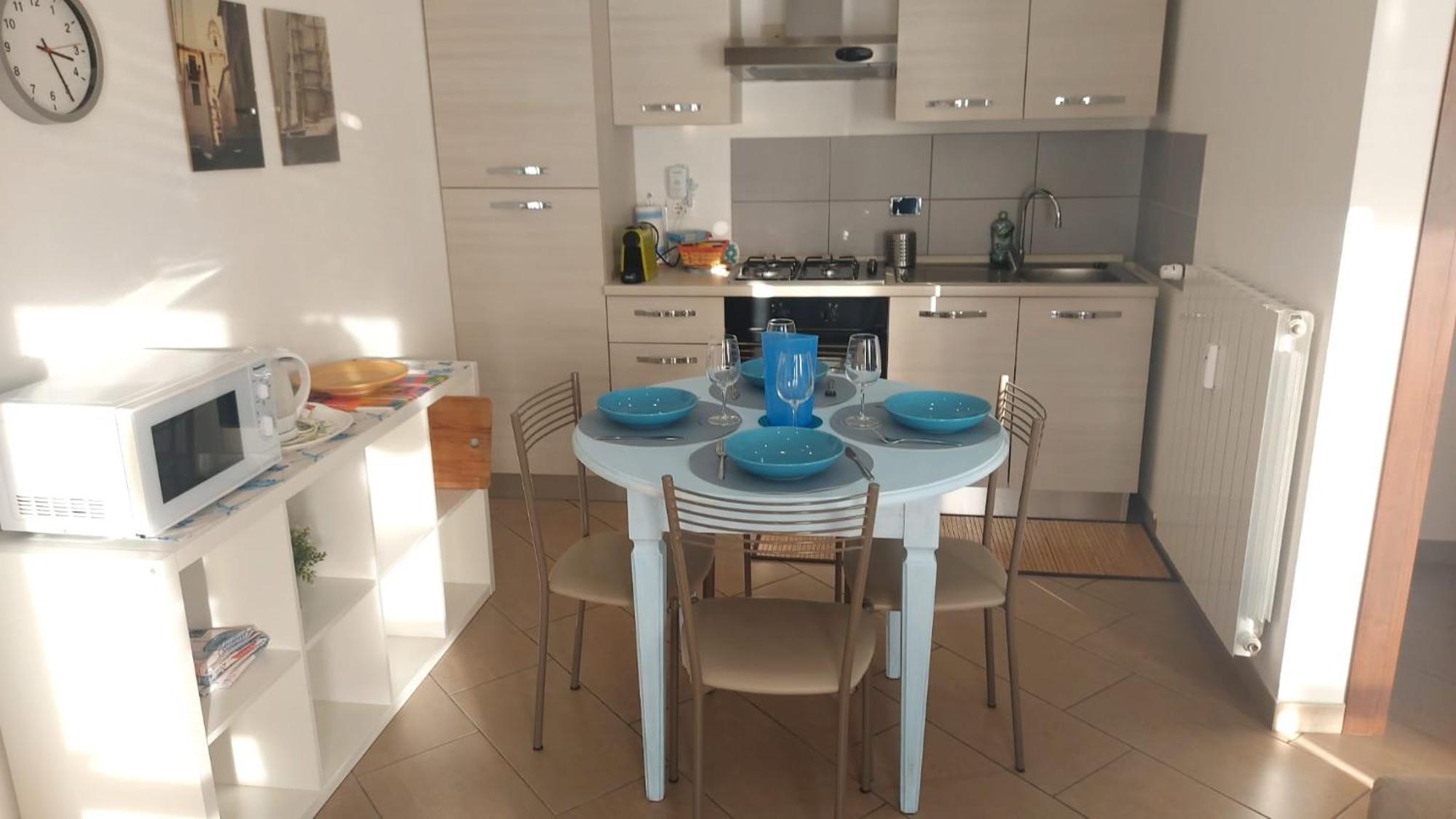 Appartamenti Azzurro Smeraldo Сестри Леванте Екстериор снимка
